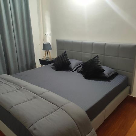 Appartamento Empra Exotica Madikeri Esterno foto