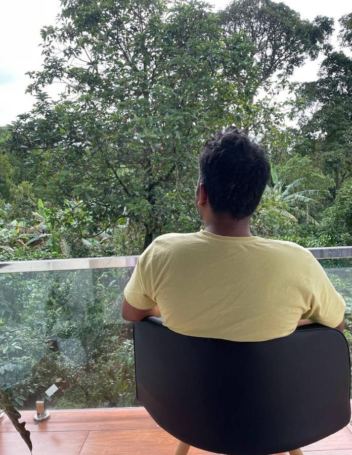 Appartamento Empra Exotica Madikeri Esterno foto