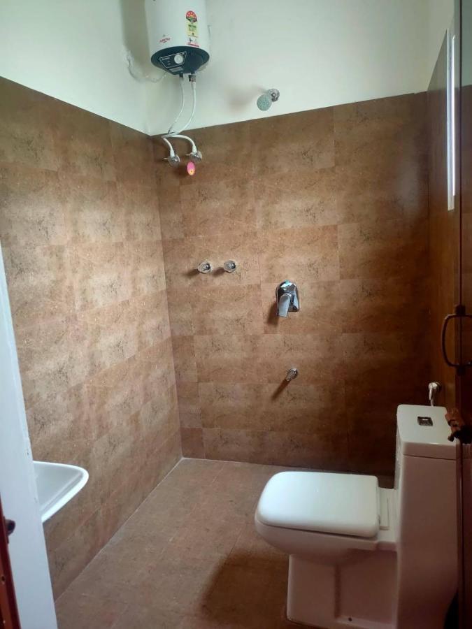 Appartamento Empra Exotica Madikeri Esterno foto